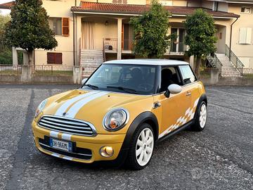 Mini 1.6 16V Cooper D Chili