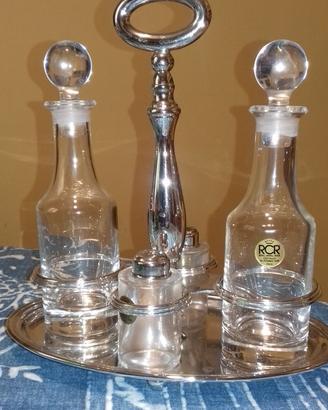 Oliera retrò anni '60. Sale pepe olio e aceto