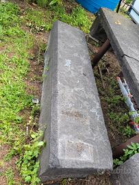 tavoli in pietra lavica