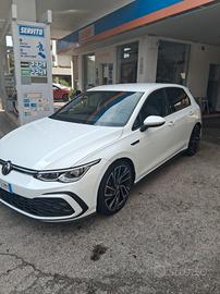 golf  8 gtd performance 200cv anno 2021