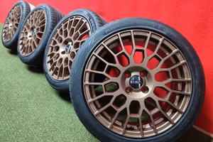 Cerchi Abarth 500 Fiat Ford Fiesta Pneus 205 45 17