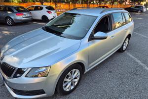 Skoda octavia  1.6 tdi dsg automatica 2018