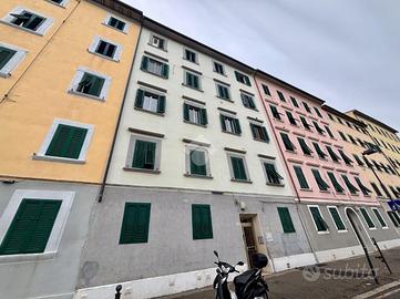 5 LOCALI A LIVORNO