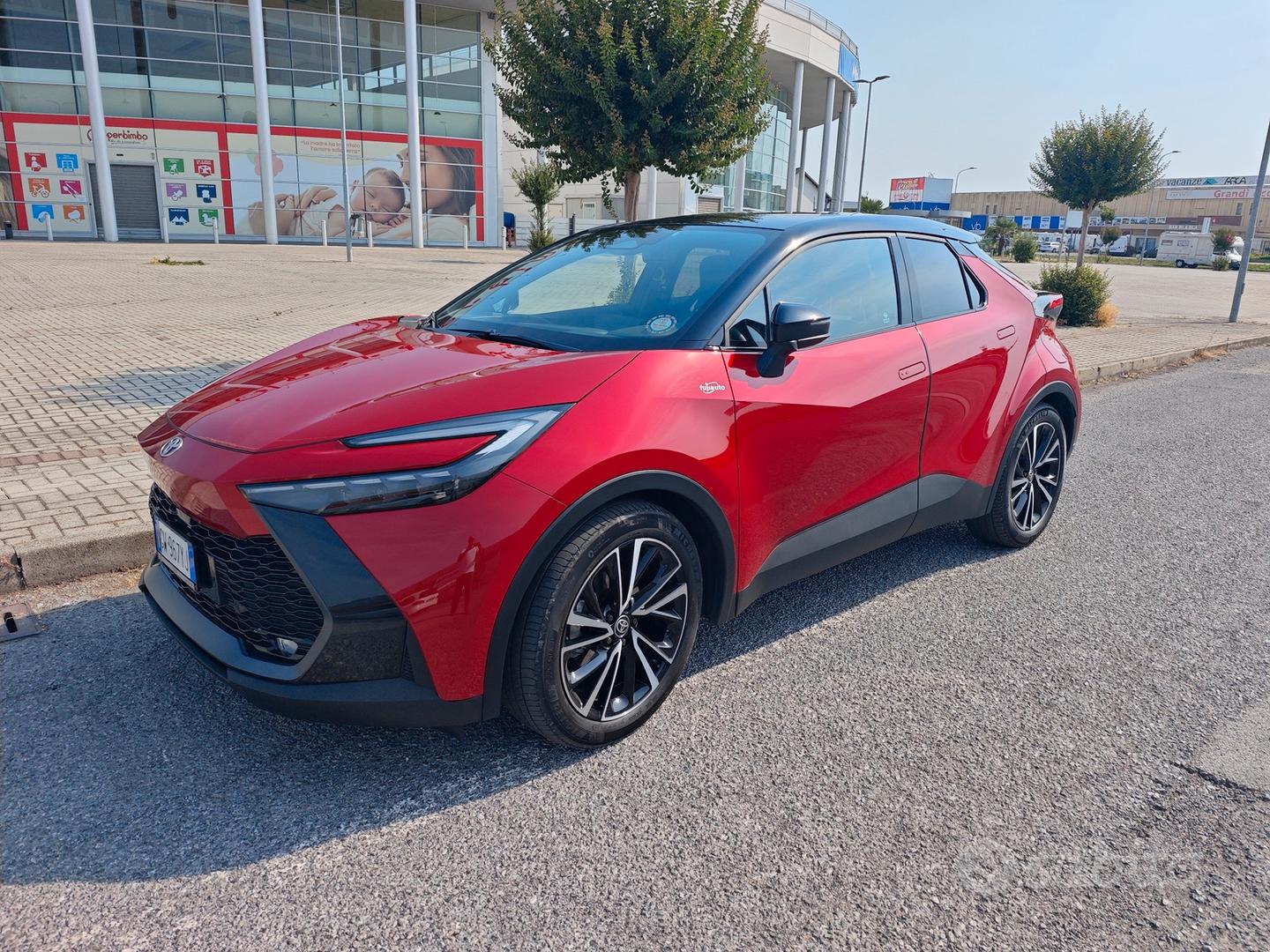 Toyota C-Hr 2025 photo 2