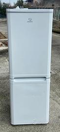 Frigorifero combinato Indesit classe A+