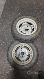 Gomme agricole comprese di cherchio