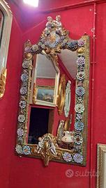 Museale Specchiera in Porcellana con puttini