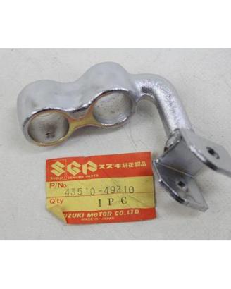 SUPPORTO PEDANA DX SUZUKI GSX 1100 E
