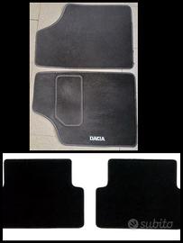 Tappetini auto + Specchietto elettrico dx Sandero