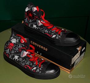 CONVERSE BLACK / RED SKULLS