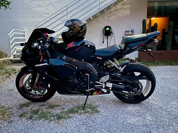 Honda cbr 1000 rr sc57 07