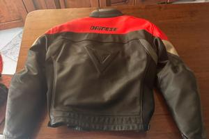 Giacca dainese in pelle taglia 56 come nuova