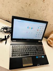 Computer portatile pc Samsung np-RC530 8gb ram 1tb