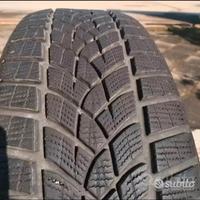 A.F.F.A.R.E 2 Gomme invernali 215/60/16 GOOD YEAR