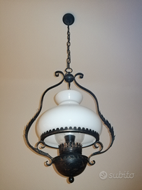 Lampadario antico ferro battuto