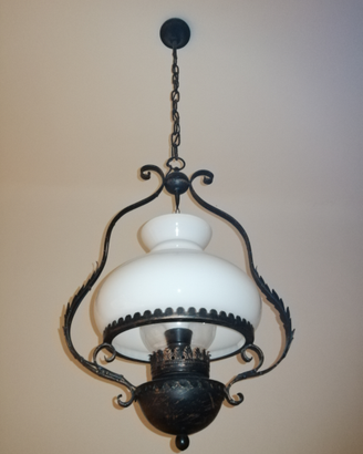 Lampadario antico ferro battuto