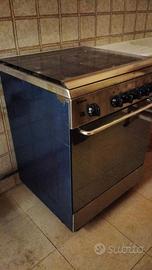 Cucina 4 fuochi + forno a gas metano