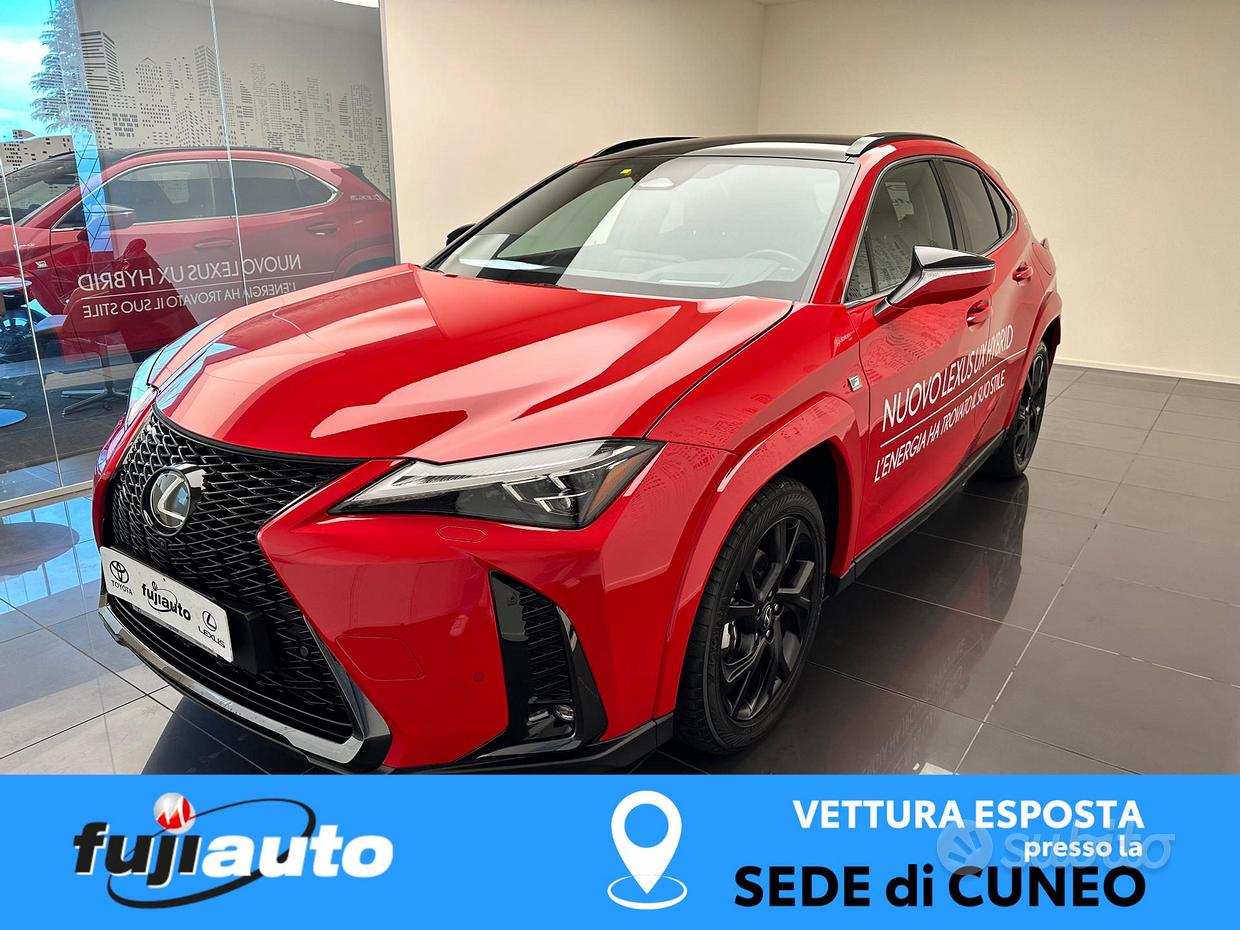 LEXUS UX