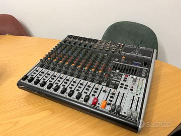 Mixer BEHRINGER Xenyx X1832 USB + Borsa