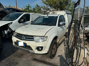 Mitsubishi L200 2.5 DI-D/178CV DC Intense Plus DPF