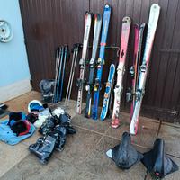 sci racchette caschi portasci