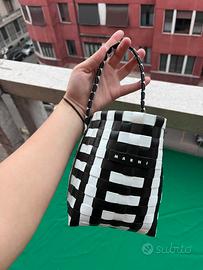 Borsa secchiello, MARNI intrecciata