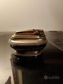 Accendino  Queen Anne in metallo argentato