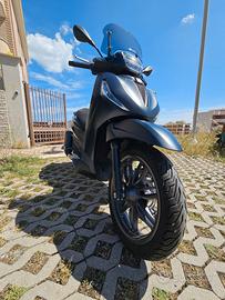 Piaggio Beverly 300 S