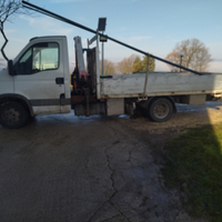 Daily 35 C13 con gru