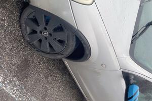 Auto per neopatentati opel corsa c 2003