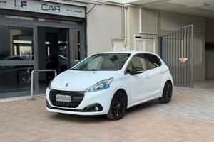 Peugeot 208 PureTech 82 cv 5 porte Allure