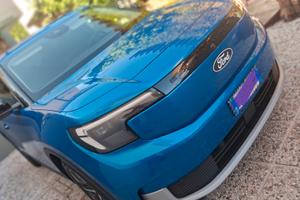 ford explorer-e