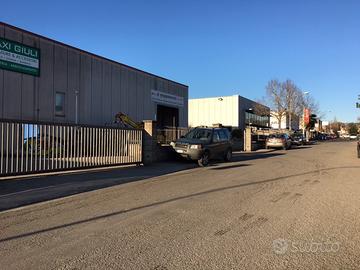 Capannone laboratorio loc Ciconia