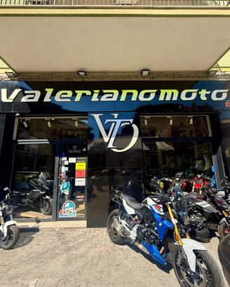 Bmw F 900 R anno 2023 con 30.000km VALERIANOMOTO