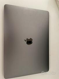 Macbook Pro 13 -I5 /16GB RAM /512GB SSD + cover