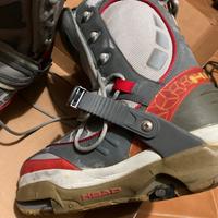 Scarponi e attacchi snowboard
