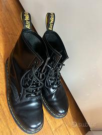 Anfibi Dr Martens