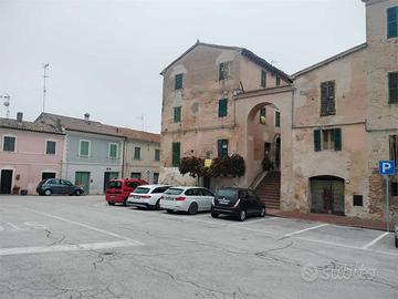 V003965 - MONSANO CENTRO