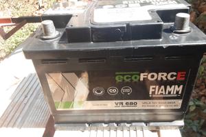 batteria auto AGM start stop Fiamm VR 680 60ha