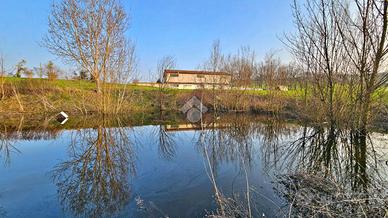 CASA INDIPENDENTE A SALUDECIO