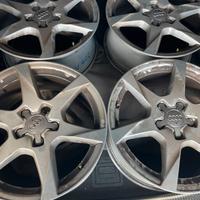 Quattro cerchi in lega 17 audi originali