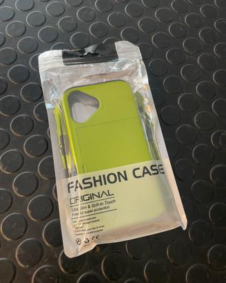 Cover iphone 16 (NO 16pro e NO 16promax!!) NUOVA