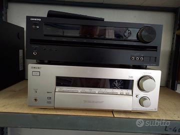 Amplificatori av Onkyo htr 390 Sony str780
