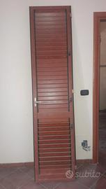 Infissi in alluminio color ciliegio