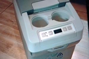 Frigorifero a compressore portatile per auto