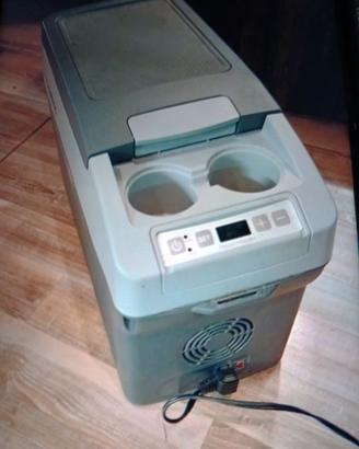 Frigorifero a compressore portatile per auto