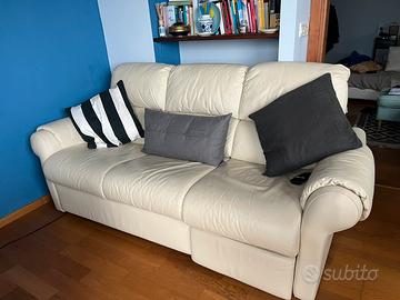 Divano 3 posti come nuovo