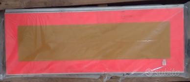 Pannello catarifrangente