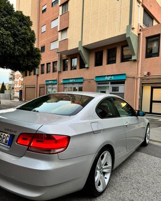 Bmw 320d e92 anno 2010
