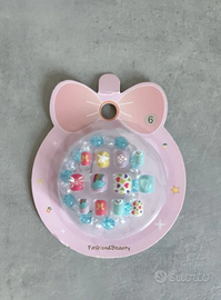 Unghie finte autoadesive per bambini